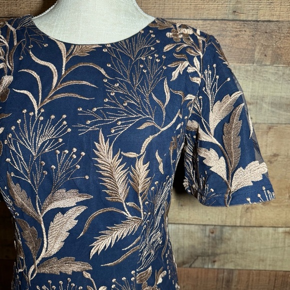 JS COLLECTIONS Maya Short Flutter Sleeve Embroidered Sheath Dress size 6 - Picture 7 of 13